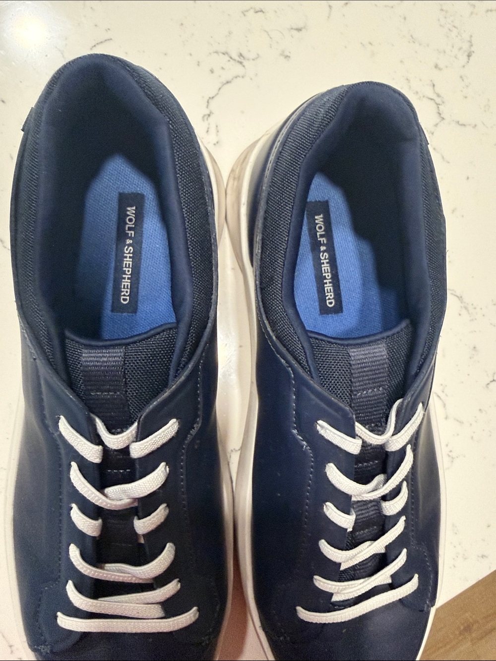 Wolf & Shepherd Men's Navy Lace-Up Sneaker